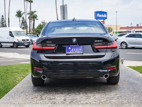 Used 2020 BMW 330i xDrive Sedan w/ Convenience Package AWD/4WD image 5