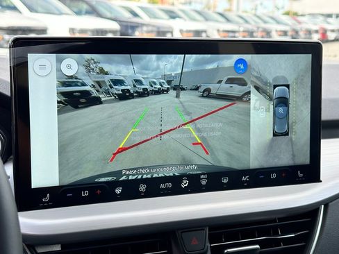 New 2024 Ford Escape SE w/ PHEV Premium Package image 18