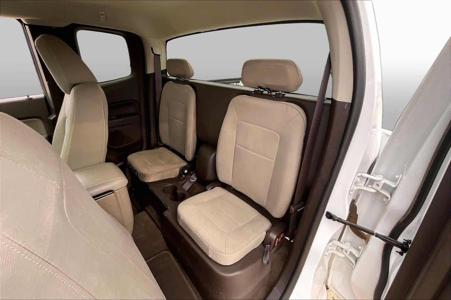 Used 2016 GMC Canyon SLE w/ SLE Convenience Package RWD image 19