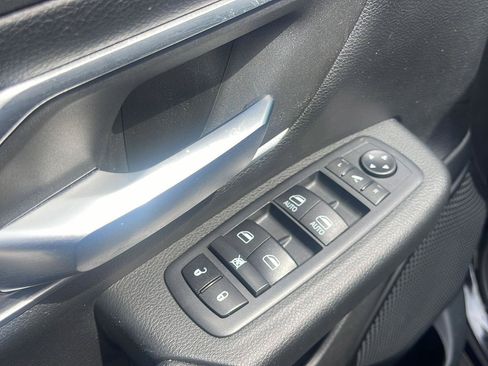 Used 2020 RAM 1500 Big Horn AWD/4WD image 15
