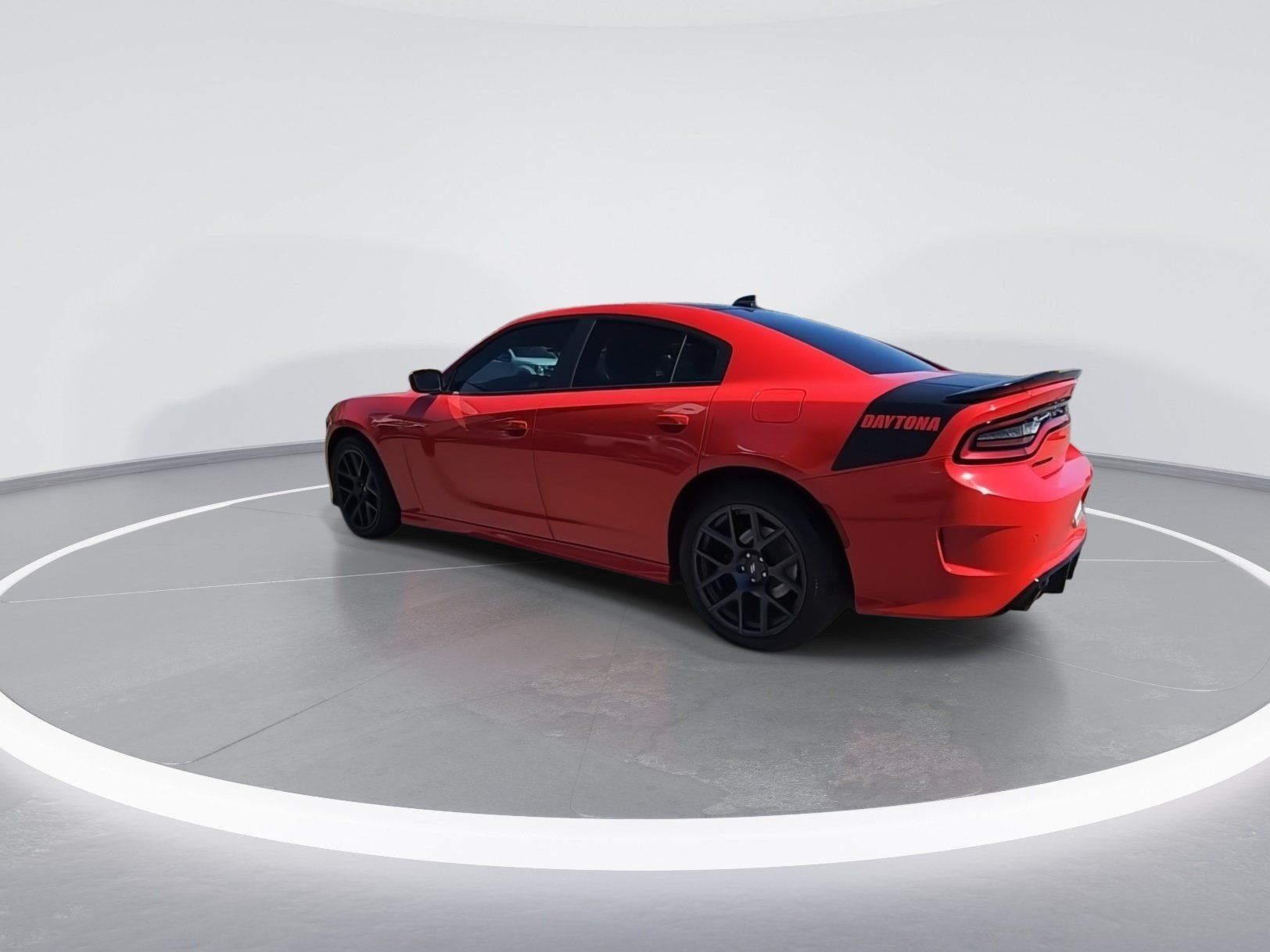 Certified 2018 Dodge Charger R/T RWD image 2
