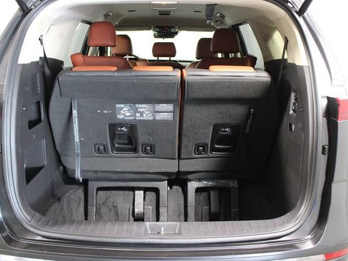 Used 2024 Kia Carnival SX FWD image 37