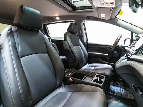 Used 2024 Honda Odyssey EX-L image 15