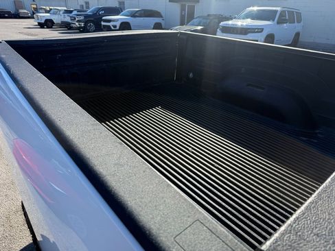 Used 2016 RAM 1500 Big Horn image 15