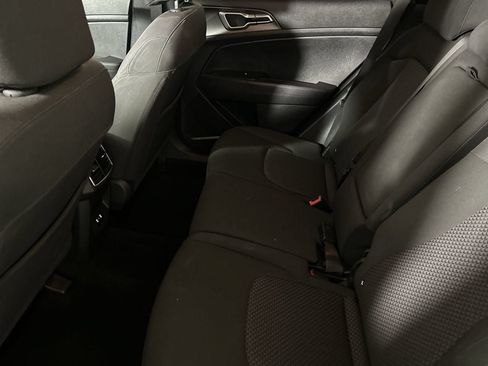 Used 2026 Kia Sportage LX FWD image 24