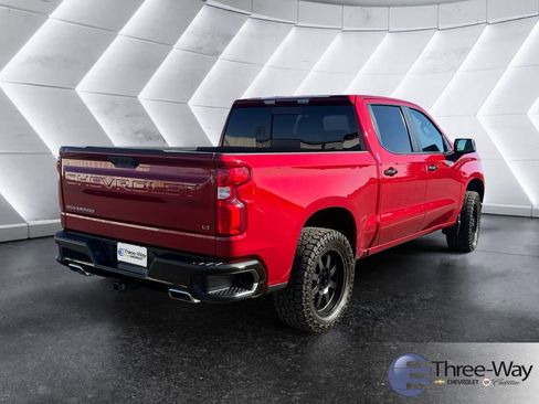 Used 2023 Chevrolet Silverado 1500 LT Trail Boss w/ Convenience Package II image 5