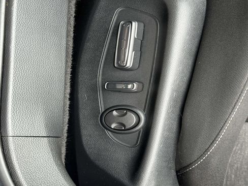 Certified 2023 Honda Accord EX image 18