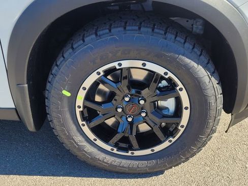 New 2026 Nissan Pathfinder Rock Creek AWD/4WD image 12
