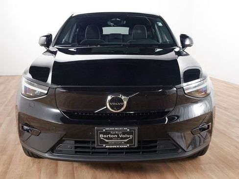 Certified 2023 Volvo C40 P8 Recharge Ultimate w/ Protection Package Premier AWD/4WD image 2