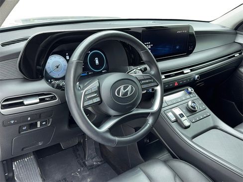 Used 2023 Hyundai Palisade Limited image 16