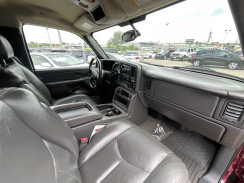 Used 2004 GMC Sierra 1500 SLT w/ Light Duty Power Package image 13