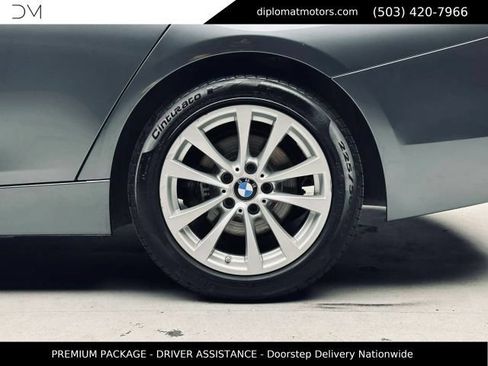 Used 2017 BMW 320i Sedan RWD image 43