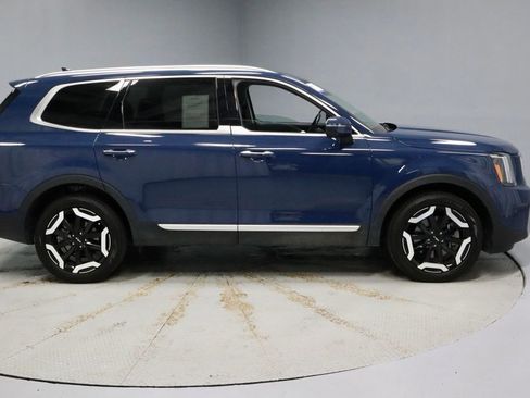 Used 2023 Kia Telluride S AWD/4WD image 6
