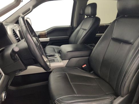 Used 2020 Ford F150 Lariat image 17