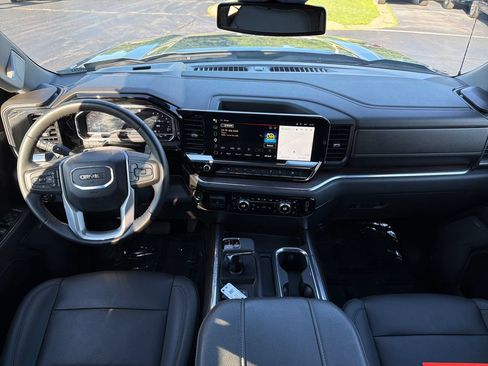 Certified 2023 GMC Sierra 1500 SLT w/ SLT Premium Plus Package AWD/4WD image 7