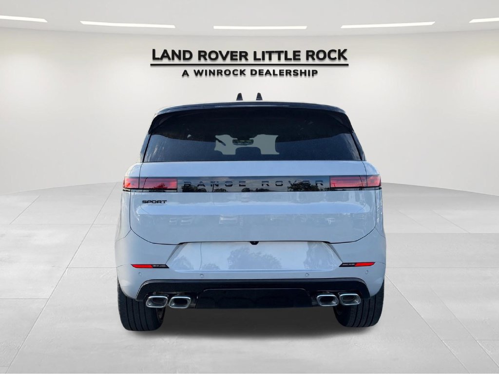 New 2027 Land Rover Range Rover Sport Dynamic SE AWD/4WD image 7
