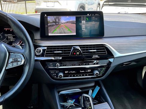 Used 2023 BMW 540i xDrive 540i xDrive w/ Premium Package image 7