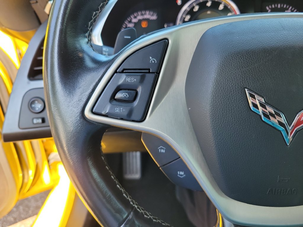 Used 2017 Chevrolet Corvette Z06 w/ Z07 Performance Package RWD image 19