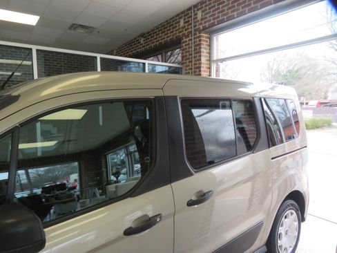 Used 2016 Ford Transit Connect XL image 61