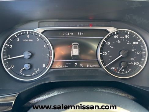 Used 2024 Nissan Pathfinder SV AWD/4WD image 12
