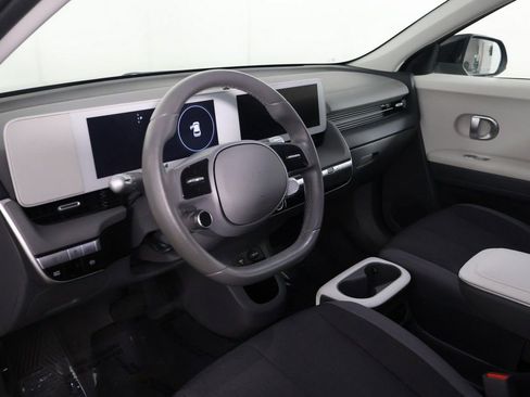 Used 2024 Hyundai Ioniq 5 SEL RWD image 28