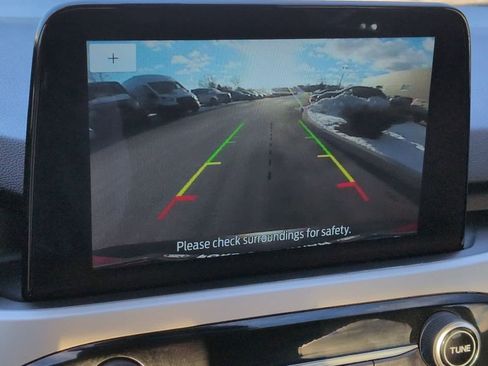 Used 2020 Ford Escape SE image 30