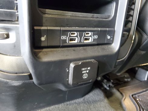 Used 2021 RAM 1500 Limited w/ Body Color Bumper Group AWD/4WD image 13