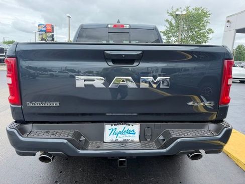 New 2026 RAM 1500 Laramie AWD/4WD image 9