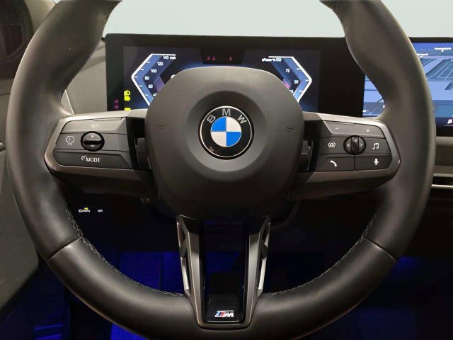 Used 2025 BMW iX xDrive50 AWD/4WD image 38
