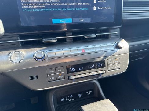 Used 2024 Hyundai Kona SEL AWD/4WD image 38