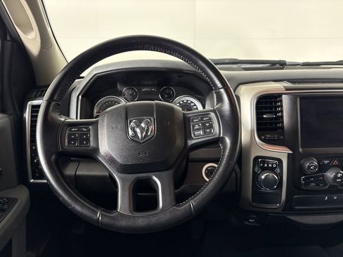 Used 2019 RAM 1500 Big Horn image 22