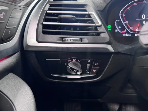Used 2024 BMW X3 xDrive30i AWD/4WD image 27
