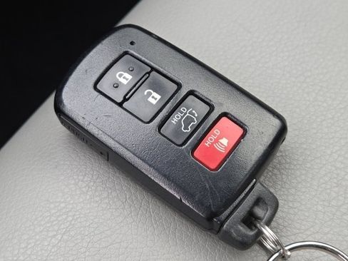 Used 2018 Toyota RAV4 Limited w/ All Weather Liner Package AWD/4WD image 22