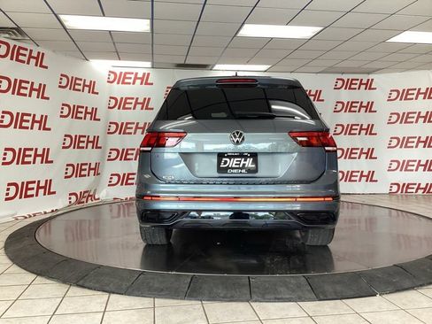Used 2023 Volkswagen Tiguan SE R-Line FWD image 6