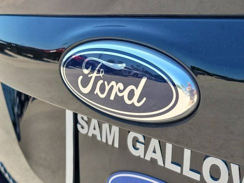 Used 2016 Ford C-MAX SEL w/ Equipment Group 302A FWD image 12
