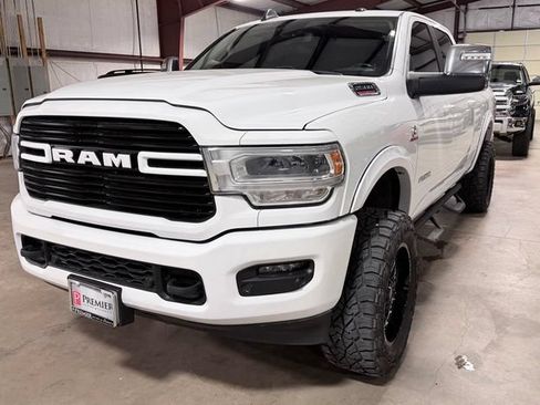 Used 2024 RAM 2500 Laramie AWD/4WD image 9