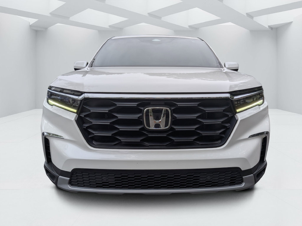 Used 2025 Honda Pilot EX-L image 8