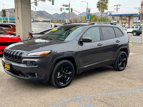 Used 2016 Jeep Cherokee High Altitude image 7