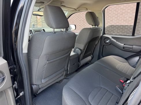 Used 2014 Nissan Xterra PRO-4X AWD/4WD image 34