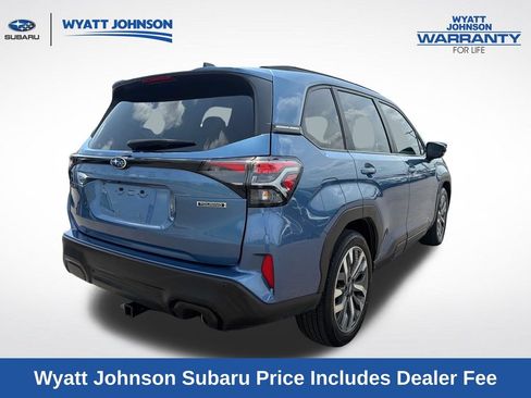 Used 2025 Subaru Forester Touring AWD/4WD image 8