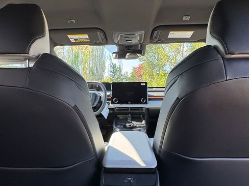 New 2026 Subaru Uncharted AWD image 34