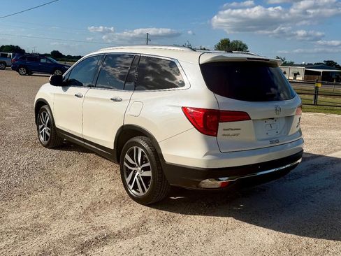 Used 2016 Honda Pilot Elite image 7