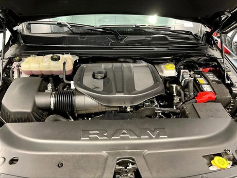 Used 2025 RAM 1500 Big Horn image 29