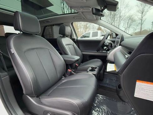 Used 2024 Hyundai Ioniq 5 Limited image 18