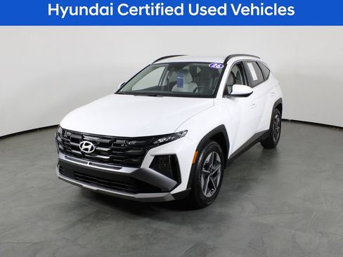 Certified 2026 Hyundai Tucson SEL FWD image 2