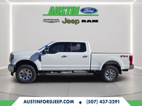 Certified 2019 Ford F250 Lariat w/ Chrome Package image 3