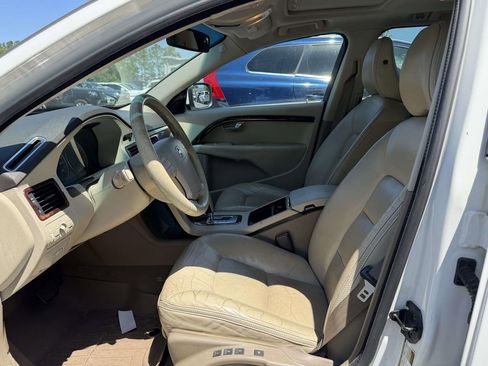 Used 2008 Volvo XC70 3.2 AWD/4WD image 5