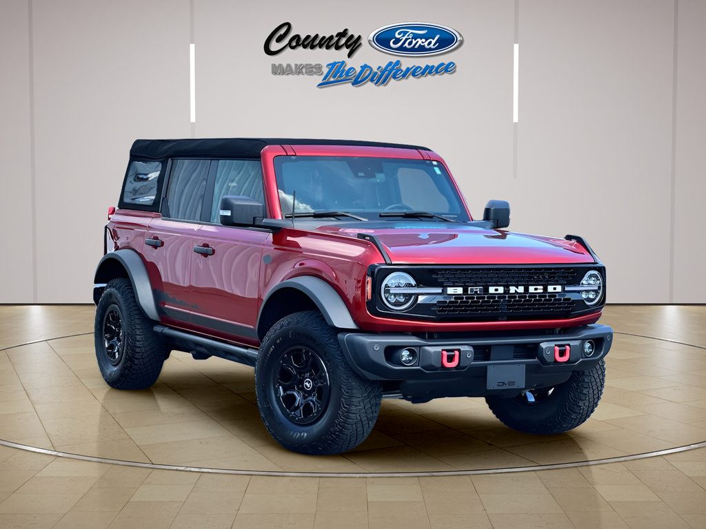 Used 2023 Ford Bronco Wildtrak AWD/4WD image 1