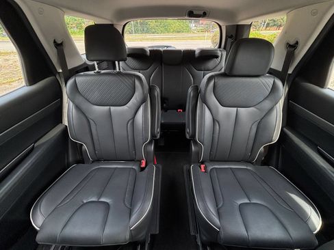 Used 2024 Hyundai Palisade SEL FWD image 35