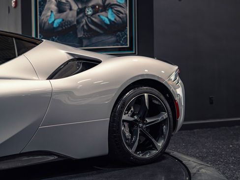 Used 2021 Ferrari SF90 Stradale image 3